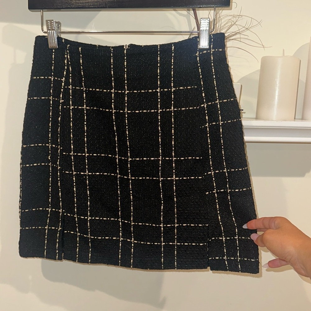 TWEED GOLD AND BLACK MINI PLAD PRINT BUSINESS SKIRT